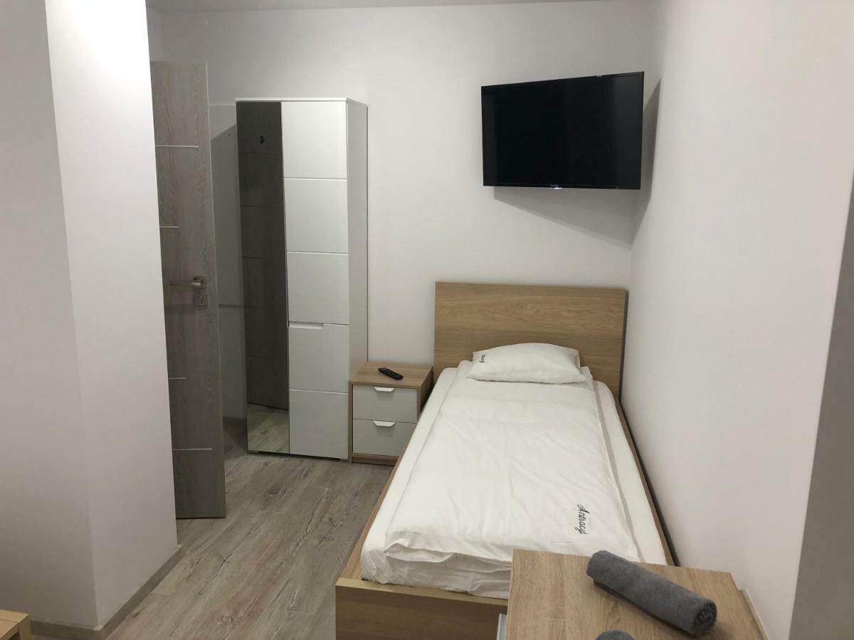 Pokoje Antracyt Skarżysko-Kamienna Extérieur photo